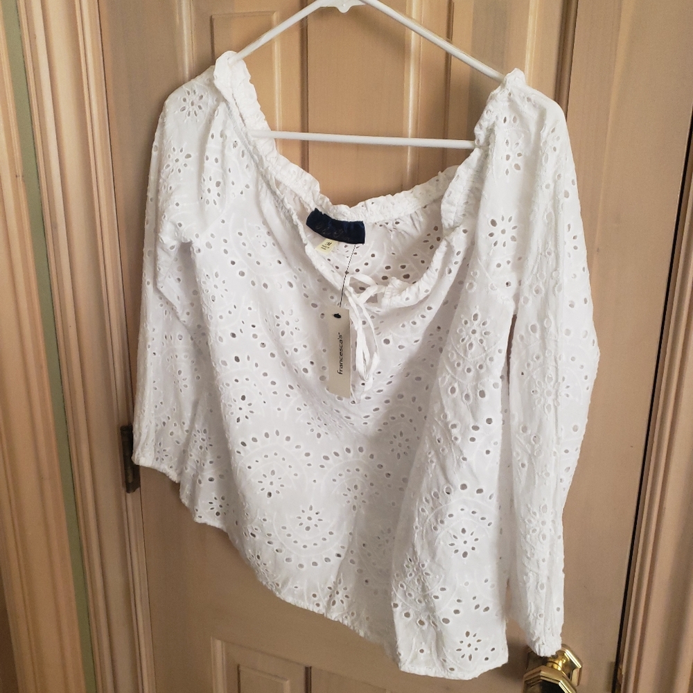 NWT Francesca white Eyelet Misses Sz M off shoulder Shirt Blouse - Picture 5 of 7